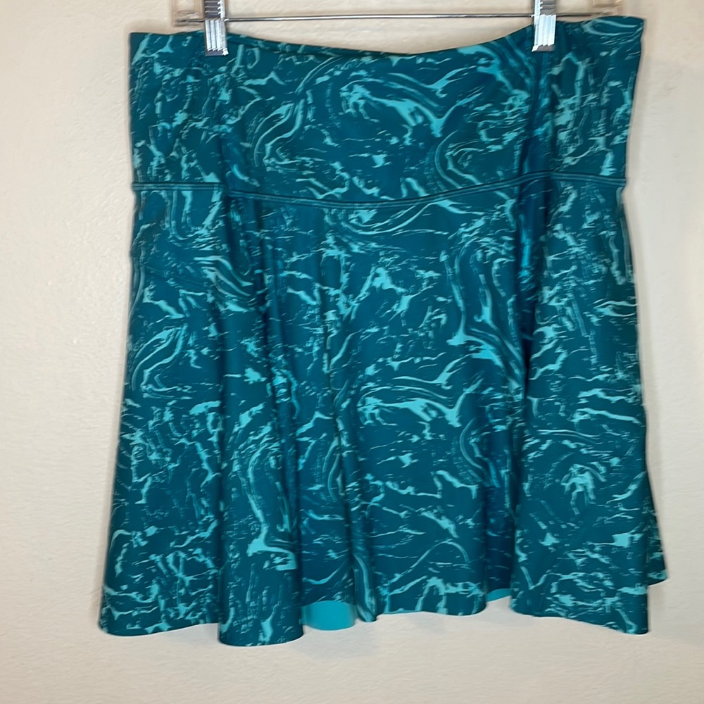 Athleta Teal Patterned Skort - image 3